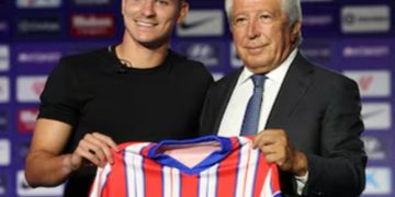 Julián Alvarez: 'Cuando llegué al Atlético me puso muy feliz que la gente siguiera tanto mi vuelo'