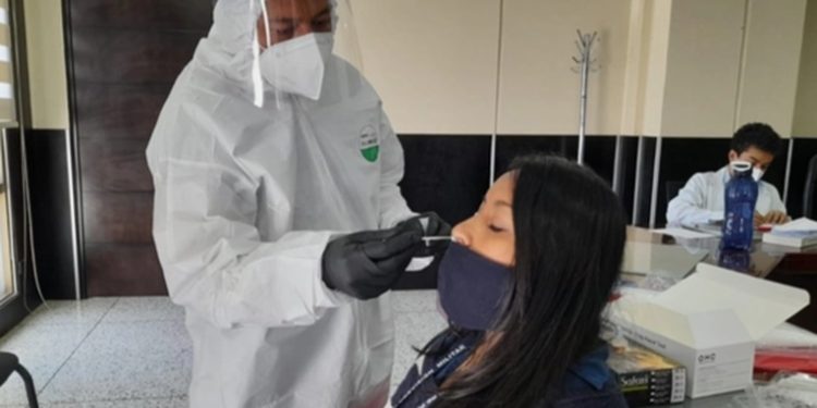 Julio se convirtió en el mes con más casos positivos de COVID-19 en el país