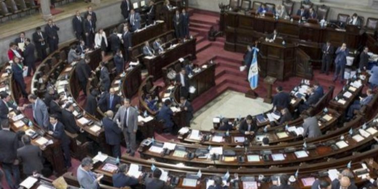 Junta directiva del Legislativo propondrá sesionar tres días de la presente semana