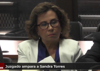 Juzgado ampara a Sandra Torres permitiéndole participar en actividades polí­ticas