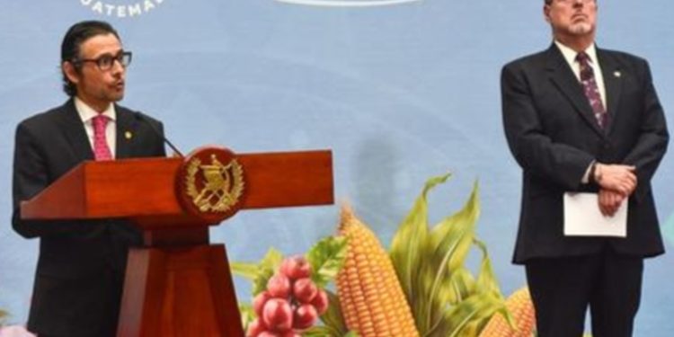 Juzgado certifica a MP posible desacato de dirigencia sindical por no volver a clases