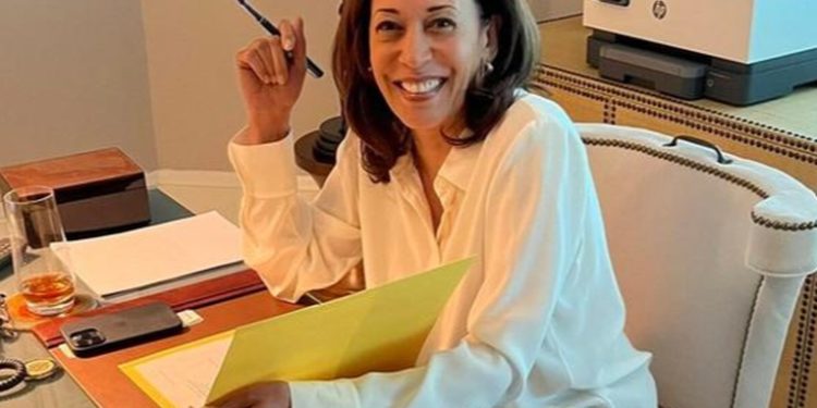 Kamala Harris aborda con mandatarios del Caribe la lucha contra el narcotráfico y el cambio climático