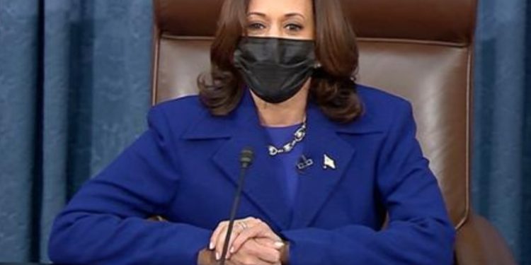 Kamala Harris ofrece ayuda para frenar la migración