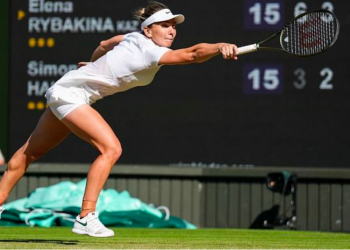 kazaja Yelena Rybákina gana el torneo de Wimbledon
