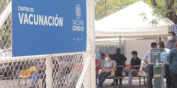 Kioscos de inscripciones ya están instalados en varios Centros Comerciales.