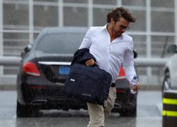 Kirk deja en España graves daños y vuelos cancelados