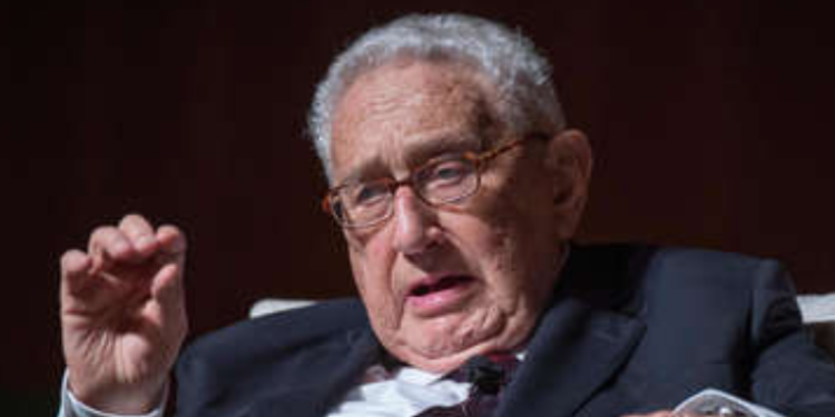 Kissinger: Estamos al borde de una guerra con Rusia y China por cuestiones que en parte creamos nosotros.