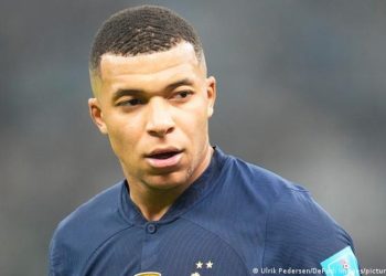 Kylian Mbappé es baja para el partido de ida contra el Bayern en Champions