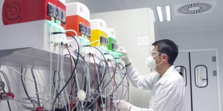 La Agencia de Medicamentos aprueba la fase 2 de ensayos en humanos para la vacuna española de Hipra.