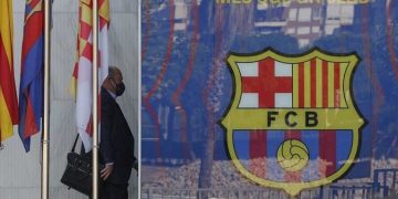 La Audiencia de Barcelona anula la imputación del Barça por cohecho en el caso Negreira