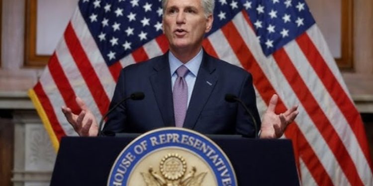 La Cámara de Representantes de EE.UU. destituye a su presidente por primera vez en la historia