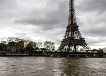 La calidad del agua tiene en vilo al triatlón: 'La única opción es el Sena, se puede aplazar o como plan C, un duatlón'
