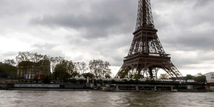 La calidad del agua tiene en vilo al triatlón: 'La única opción es el Sena, se puede aplazar o como plan C, un duatlón'