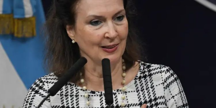 La canciller argentina comienza agenda de su visita a India