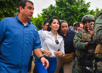 La candidata ecuatoriana Luisa González confirma una alerta de posible atentado en su contra