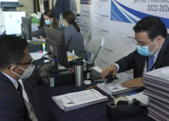 La Comisión de Postulación inicia recepción de pruebas de descargo