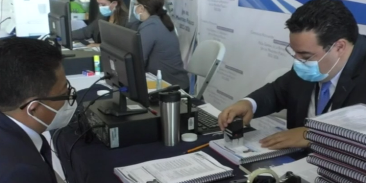 La Comisión de Postulación inicia recepción de pruebas de descargo