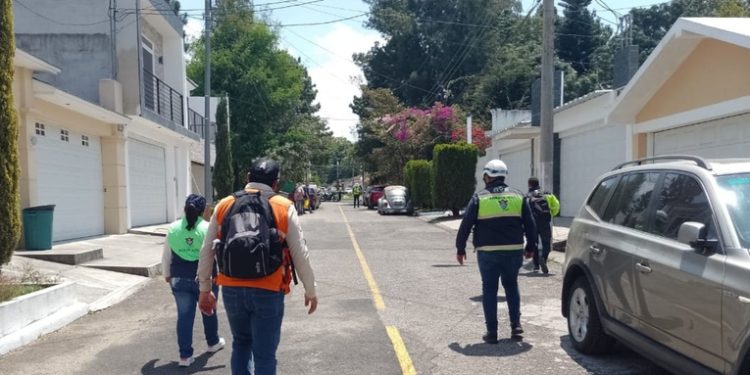 La CONRED y municipalidad analizan origen de retumbos que alarman a vecinos en Zona 16 capitalina