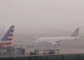 La densa neblina retrasó vuelos y se activó alerta verde en el aeropuerto internacional La Aurora