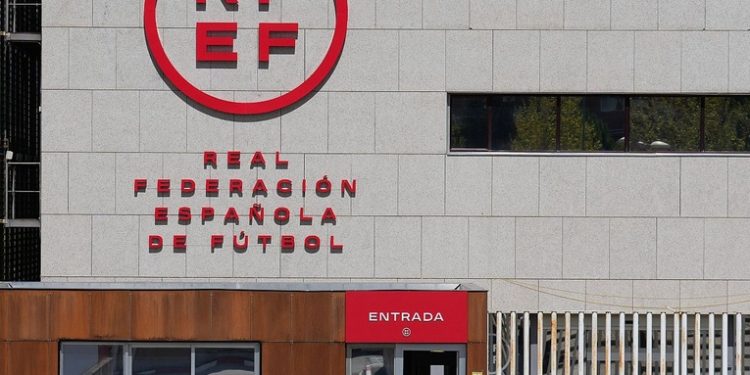 La Federación Española de Fútbol convoca elecciones a la presidencia el 7 de octubre