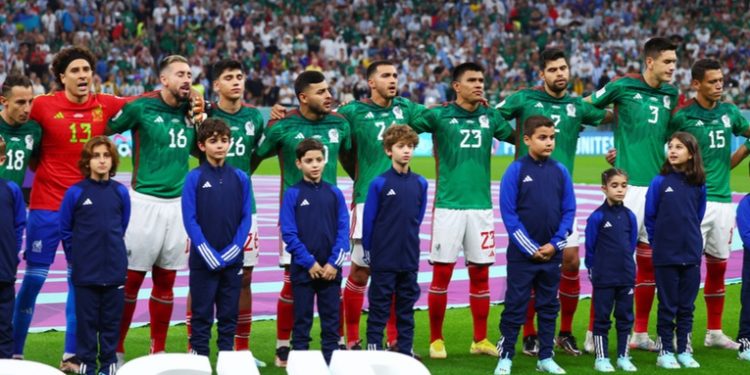 La FIFA castiga a México por gritos homofóbicos de sus hinchas durante el Mundial de Catar