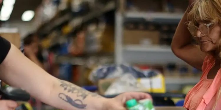 La inflación interanual en Argentina se situó en el 254,2%