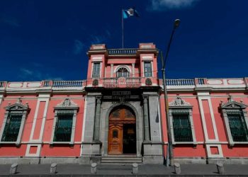 La misión de observación de la UE cuestionó las solicitudes de antejuicio contra 3 magistrados del TSE