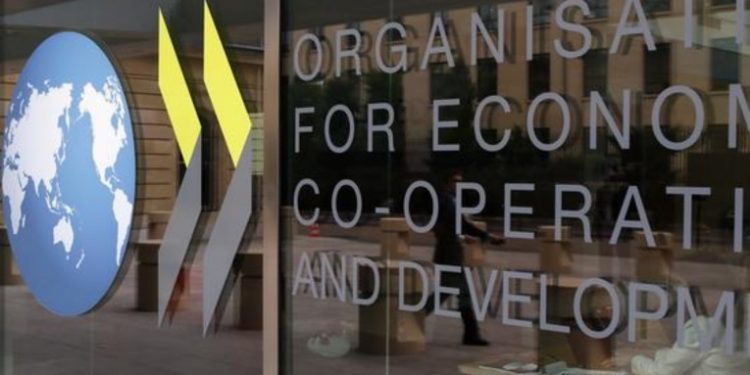 La OCDE modera sus expectativas de recuperación, amenazada por nuevos riesgos
