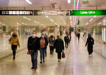 La OMS alerta de 700.000 muertes por COVID-19 en Europa de aquí­ a marzo si no se toman medidas urgentes.