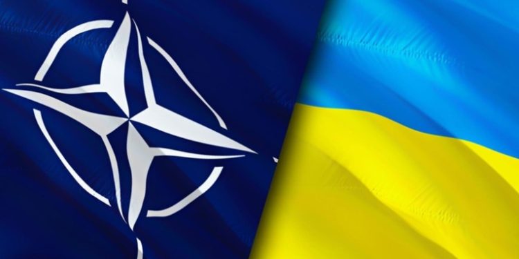 La OTAN invita a Ucrania a la reunión de ministros de Exteriores en abril mientras avanzan las negociaciones de paz con Rusia