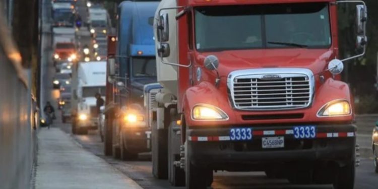 La PMT regulará el horario del tráfico pesado para evitar el congestionamiento vehicular
