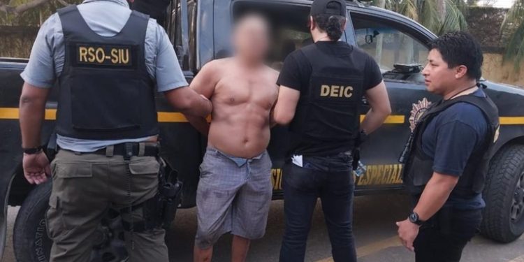 La PNC captura a individuo reclamado por la justicia estadounidense en Escuintla