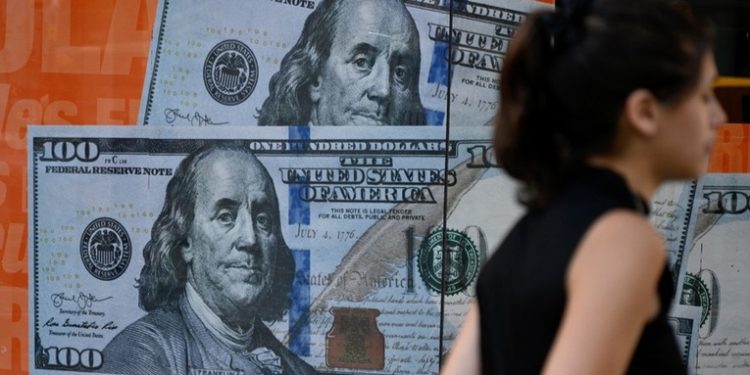 La provincia de Buenos Aires evalúa emitir su propia moneda ante los recortes anunciados por Milei