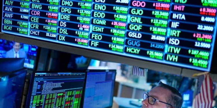 La Reserva Federal de EE.UU. sube los tipos de interés un 0,75, el mayor ascenso desde 1994, para frenar la inflación