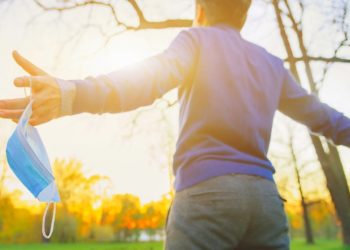 La superinmunidad: Â¿ómicron podrí­a ser la clave para acabar con la pandemia de coronavirus?