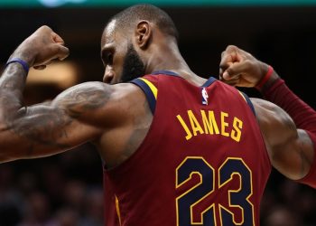La tarjeta de colección única de LeBron James podrí­a subastarse por un precio récord