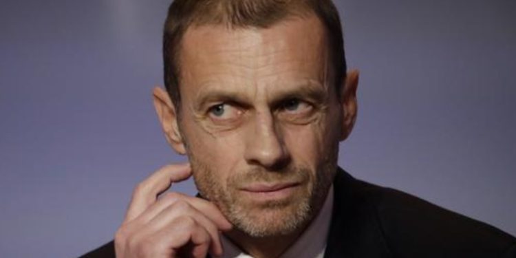 La UEFA pide disculpas por error en el sorteo de la Liga de Campeones