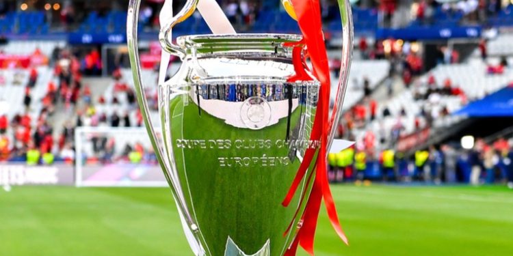 La UEFA planea organizar un minitorneo anual antes del inicio de la Champions League