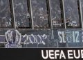 La UEFA sanciona al Atlético y al Anderlecht por incidentes de sus aficionados