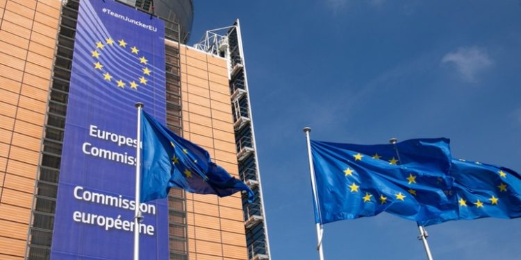 La Unión Europea extiende sanciones a Venezuela por seis meses al ver, pasos positivos