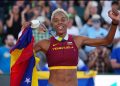 La venezolana Yulimar Rojas es la primera tricampeona del mundo en salto triple