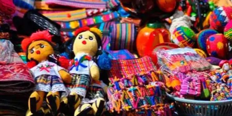 Lanzan plataforma para comercializar productos de artesanos guatemaltecos en el exterior