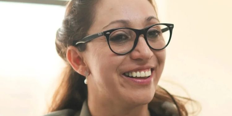 Laparra opta por el exilio y afirma que la amenaza de persecución penal continúa