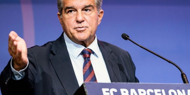 Laporta se reivindica y elogia a Deco: 'Estamos más fuertes que nunca'