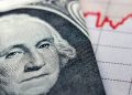 Las sanciones impuestas a Rusia amenazan al dólar, según el BERD