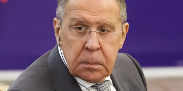 Lavrov: Rusia y EEUU están 'al borde' de un choque directo