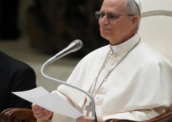 León XIV pide liberar a periodistas detenidos en el mundo