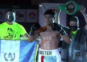 Léster Martí­nez mantiene su invicto con otro KO