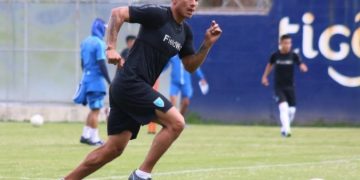 Lezcano entrena con la Bi color por primera vez
