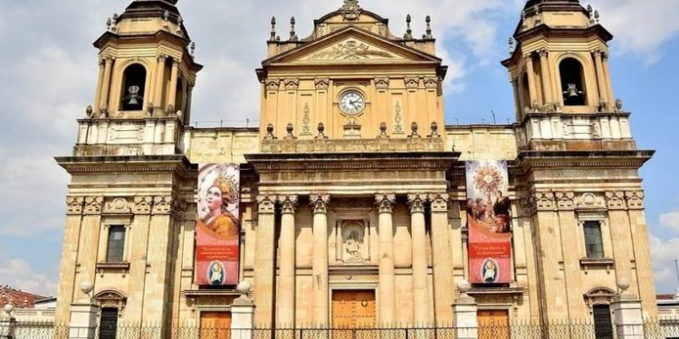 Lideres católicos muestran preocupación por situación del paí­s